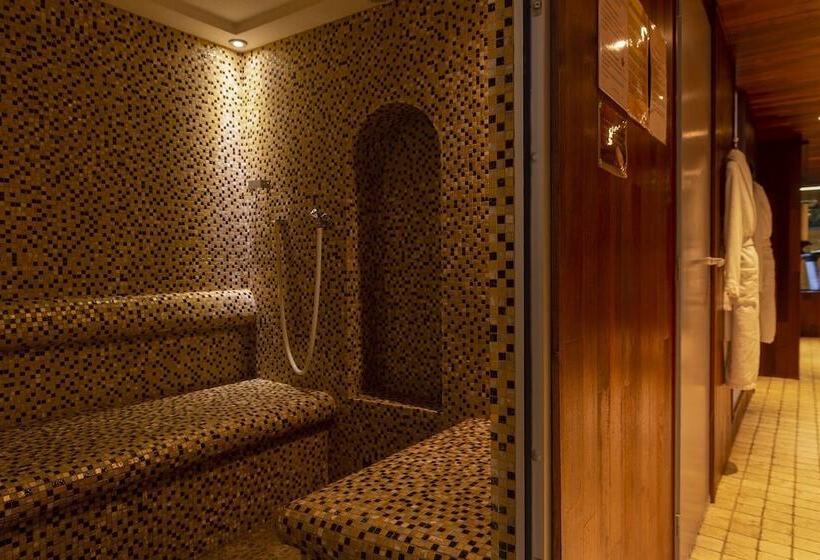 Отель Hôtel Macchi Restaurant & Spa