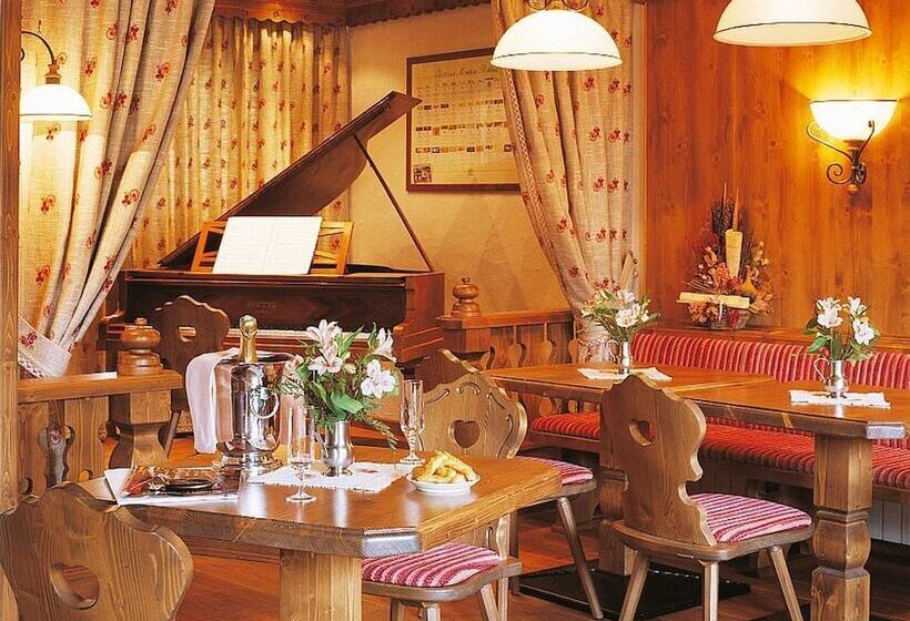 Отель Hôtel Macchi Restaurant & Spa