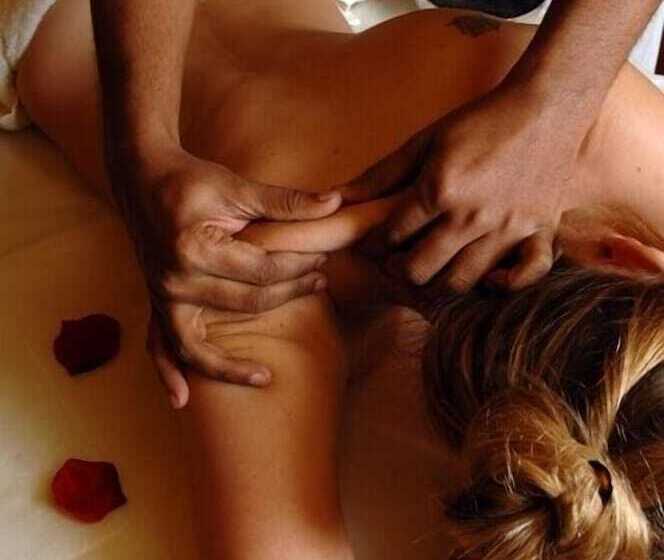 Отель Hôtel Macchi Restaurant & Spa