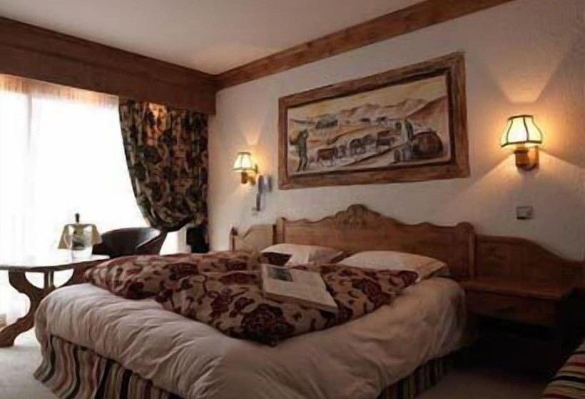 Отель Hôtel Macchi Restaurant & Spa