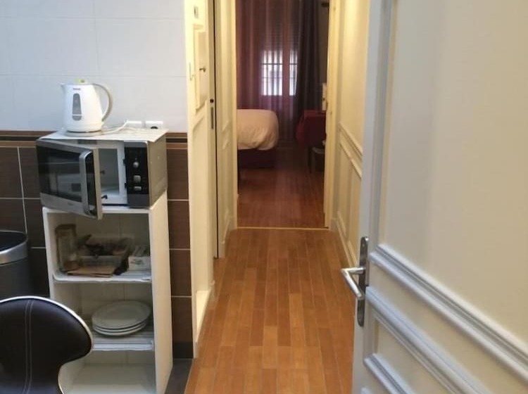 ホテル Hôtel Paris Gambetta