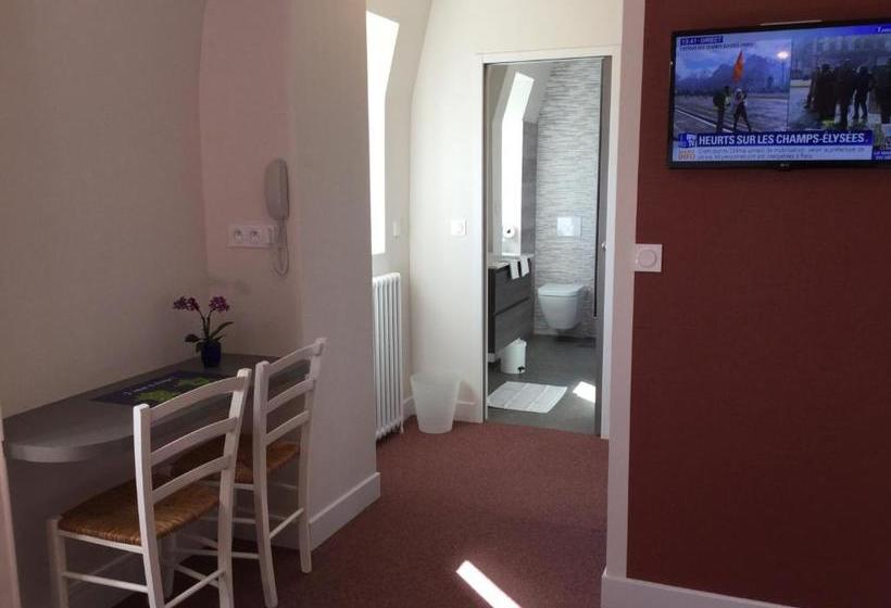 Отель Hôtel Bellevue Bagnoles Normandie