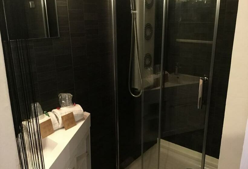 酒店 Hôtel Restaurant Le 8