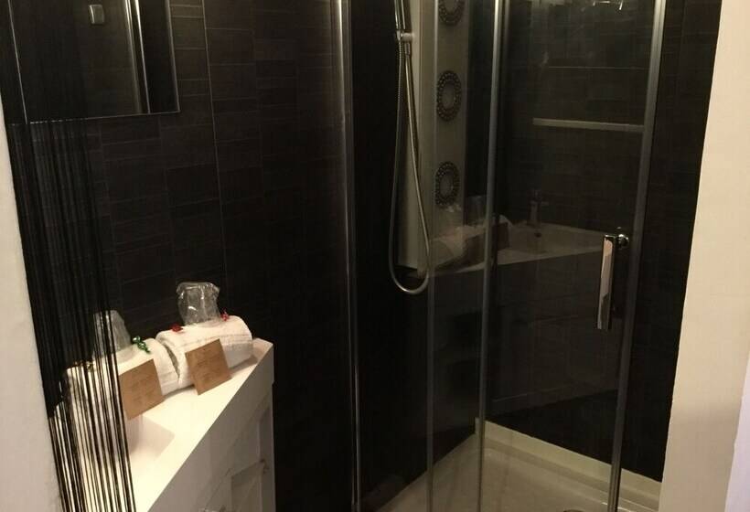 酒店 Hôtel Restaurant Le 8