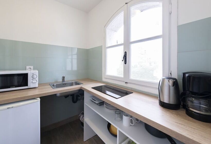 فندق Hôtel & Studios Astor