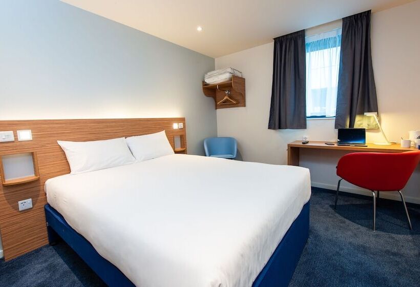 Go2 Hotels Burton Upon Trent Central