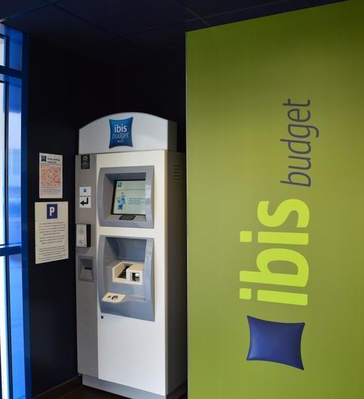 Отель Ibis Budget Cholet Centre