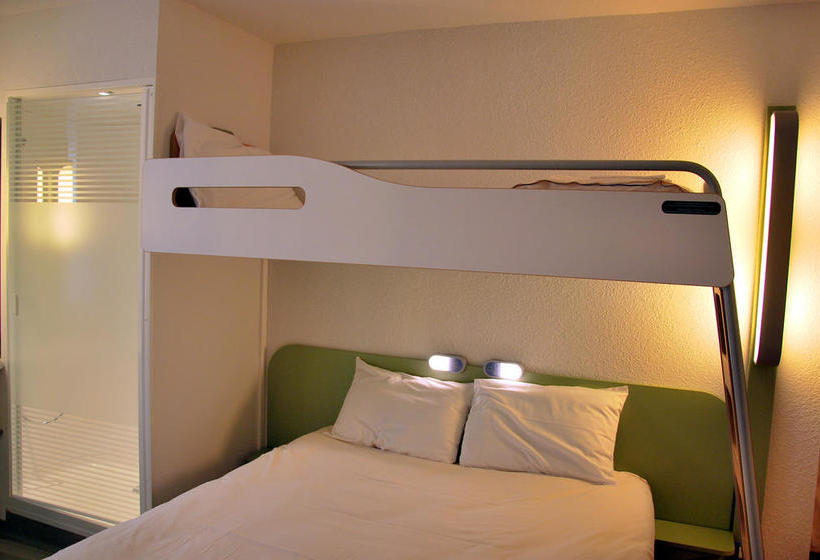 Отель Ibis Budget Cholet Centre