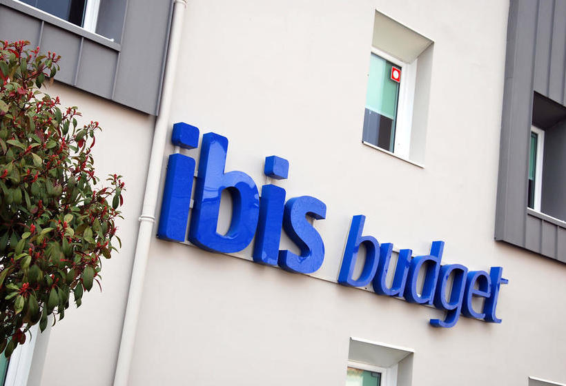 Отель Ibis Budget Cholet Centre