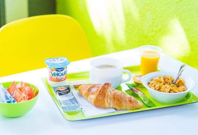 فندق Ibis Budget Clermont Ferrand Le Brezet Aeroport