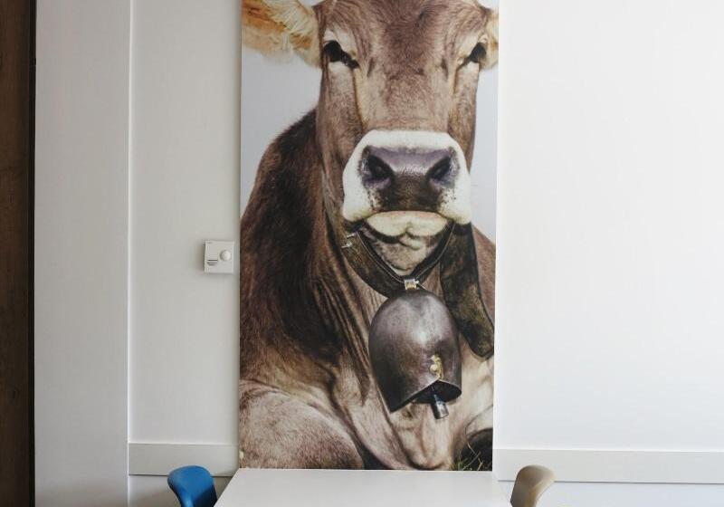 Отель Ibis Budget Grenoble Sud Seyssins