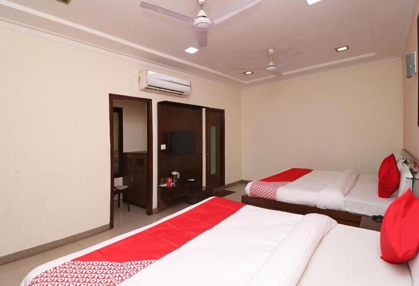 ホテル Jyoti Continental