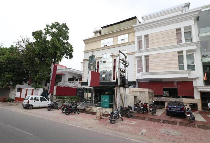 ホテル Jyoti Continental