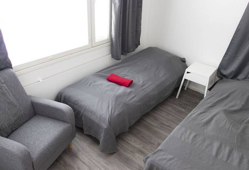 ホテル Kempeleen Moottorimaja