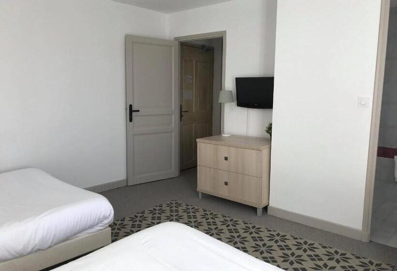 Отель L Annexe Plaisance