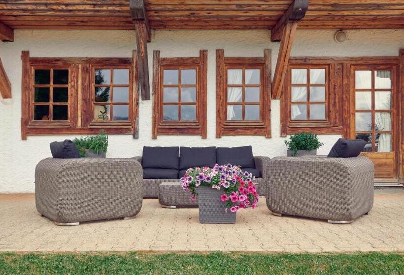 Отель La Ferme Du Golf