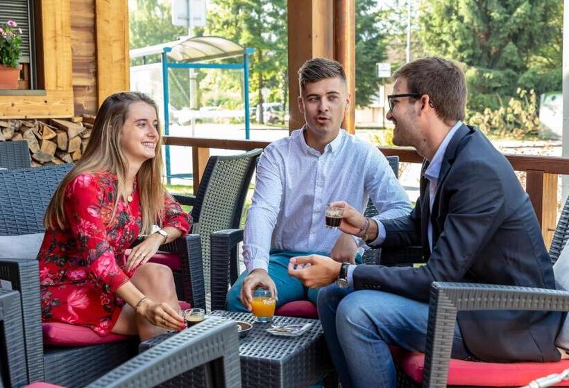 בית מלון כפרי La Ferme Du Lac