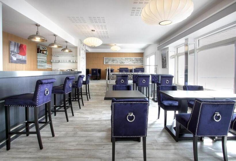 ホテル Hôtel La Petite Sirène Quiberon