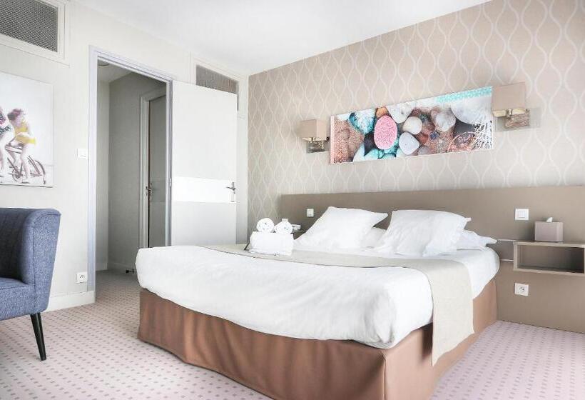 ホテル Hôtel La Petite Sirène Quiberon