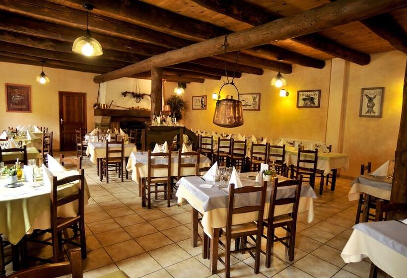 فندق Logis Hôtel Restaurant La Remise