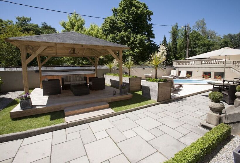 Отель La Villa De Mazamet