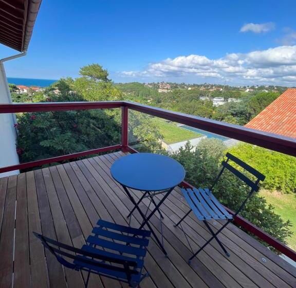 호텔 Villa Choriekin Lafitenia Resort