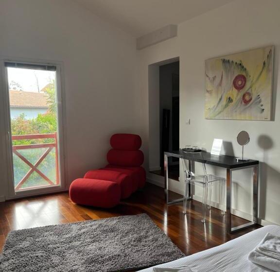 호텔 Villa Choriekin Lafitenia Resort