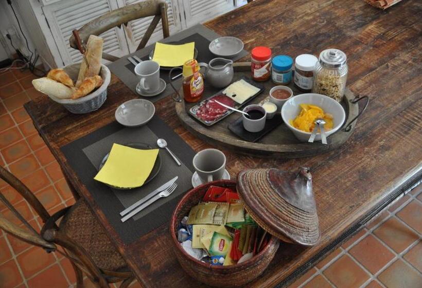 호텔 Le Clos Geraldy   Chambres D Hôtes De Charme, Piscine Et Spa