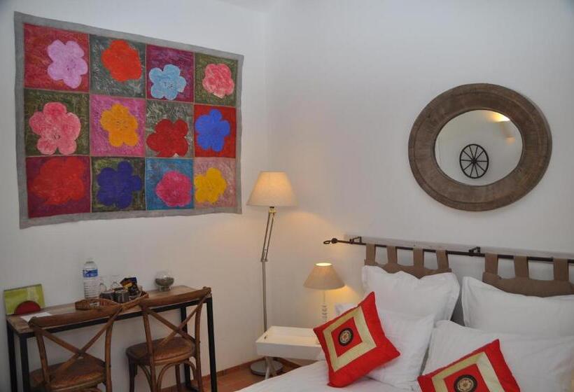 호텔 Le Clos Geraldy   Chambres D Hôtes De Charme, Piscine Et Spa