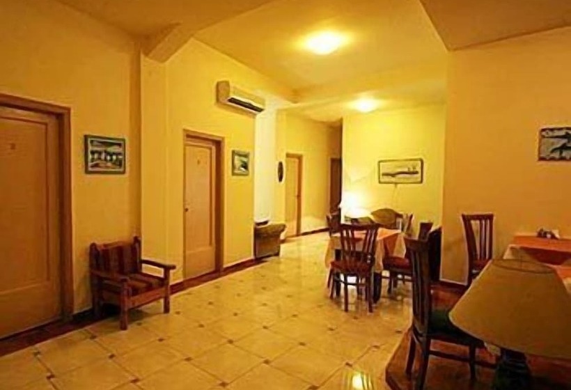 בית מלון כפרי Lena