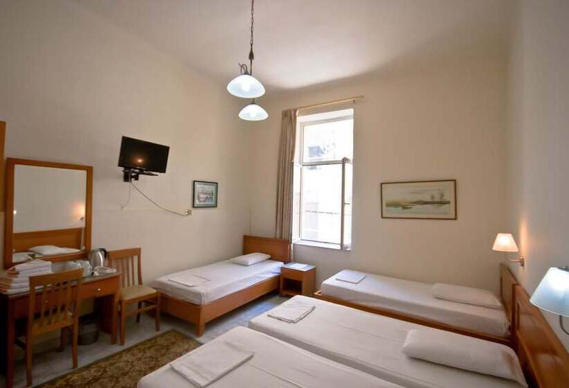 בית מלון כפרי Lena