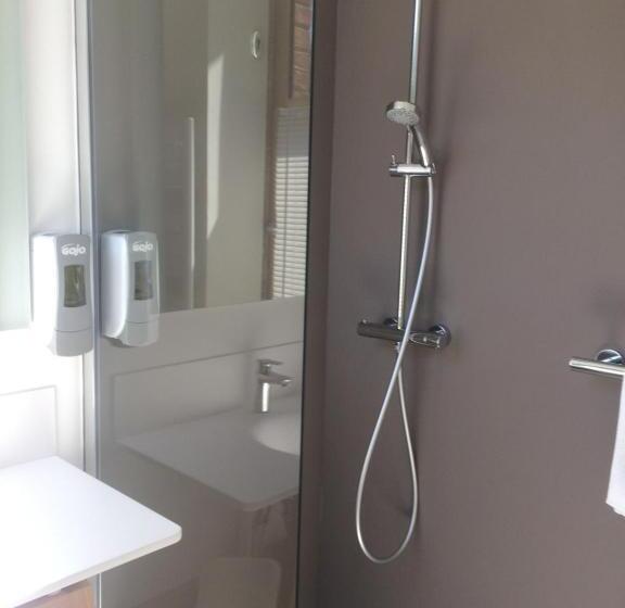 בית מלון כפרי Les Bellugues