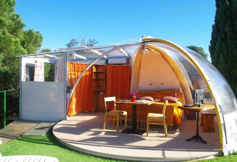ホテル Les Chambres D Hotes Au Bois Fleuri
