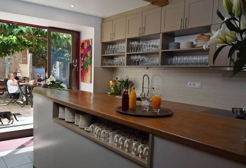 ホテル L'hostalet