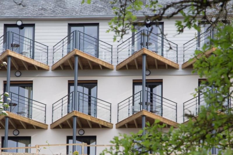 ホテル Logis Hôtel Restaurant Imago