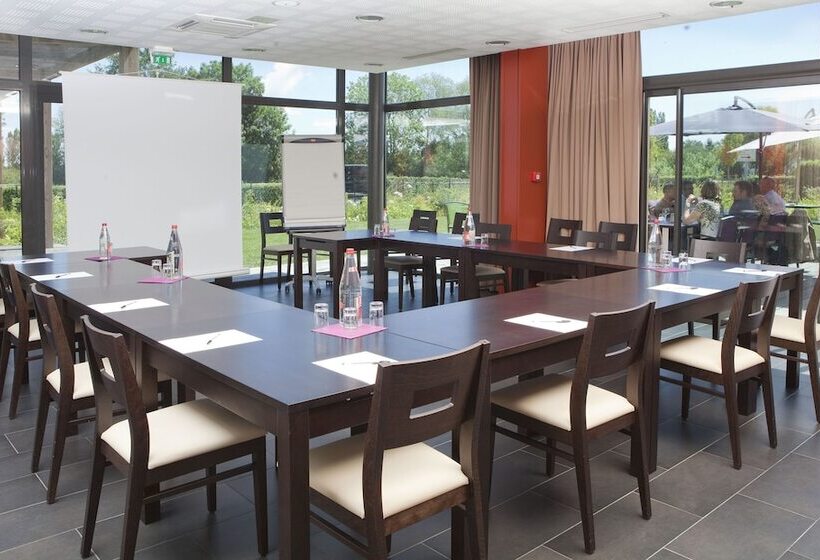 호텔 Logis Hôtel Terre De Loire