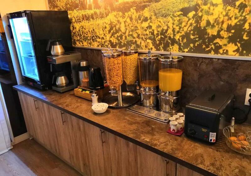 酒店 Logis Hôtel L Oliveraie