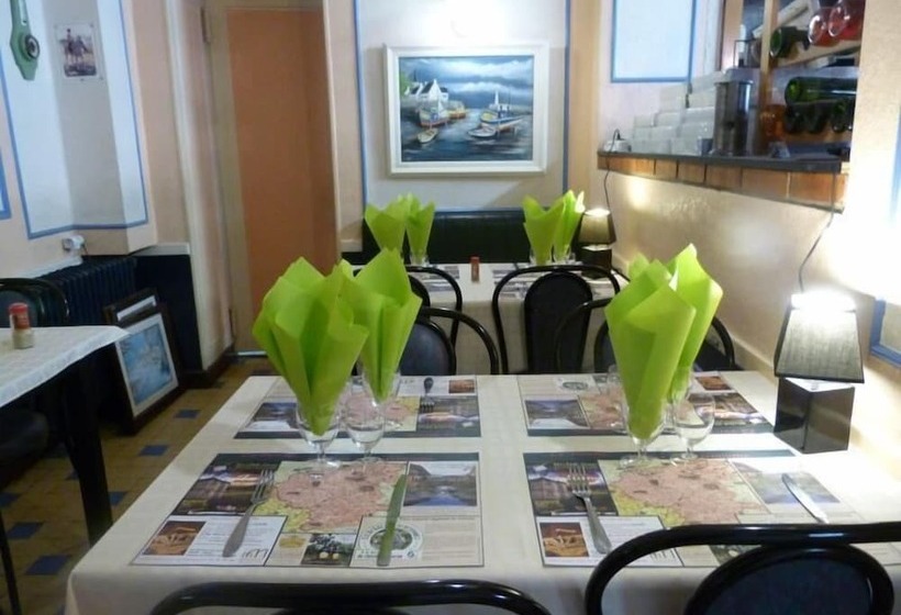 ホテル Hôtel L Escale