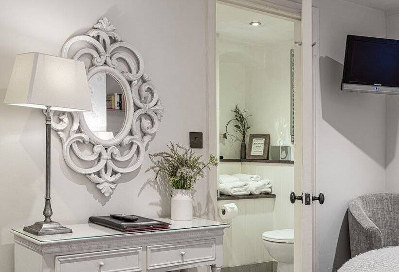 Отель Lorne House Bed & Breakfast