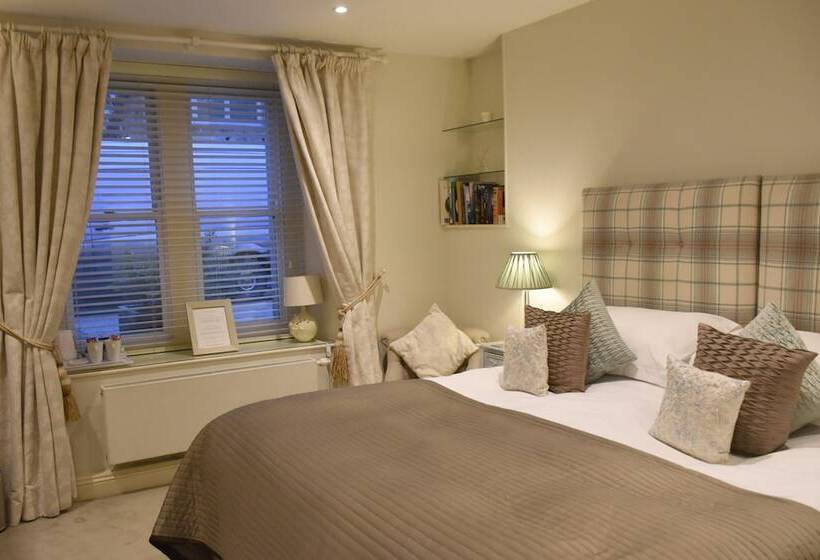 Отель Lorne House Bed & Breakfast