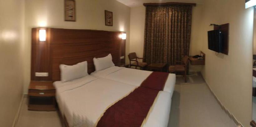 酒店 National Residency