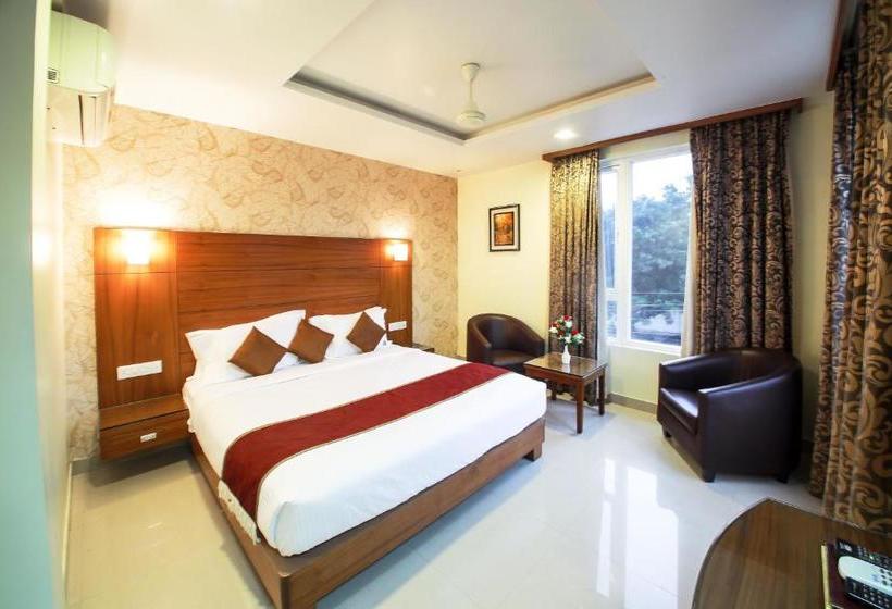 酒店 National Residency