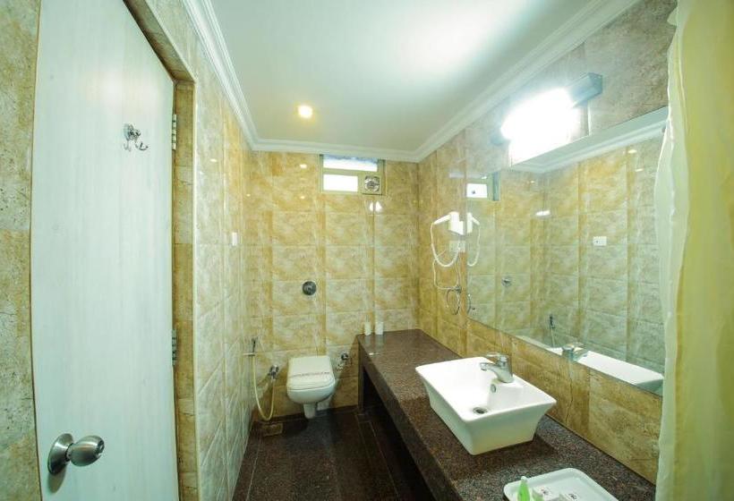 酒店 National Residency