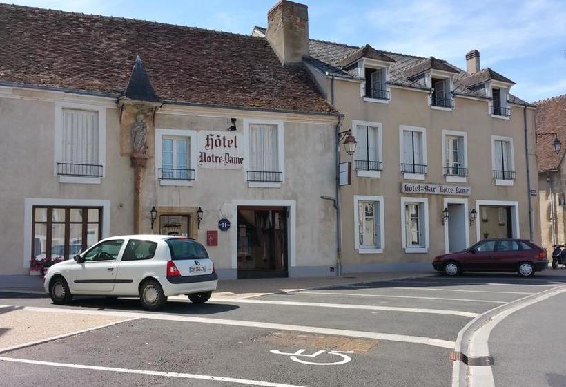 בית מלון כפרי A Notre Dame