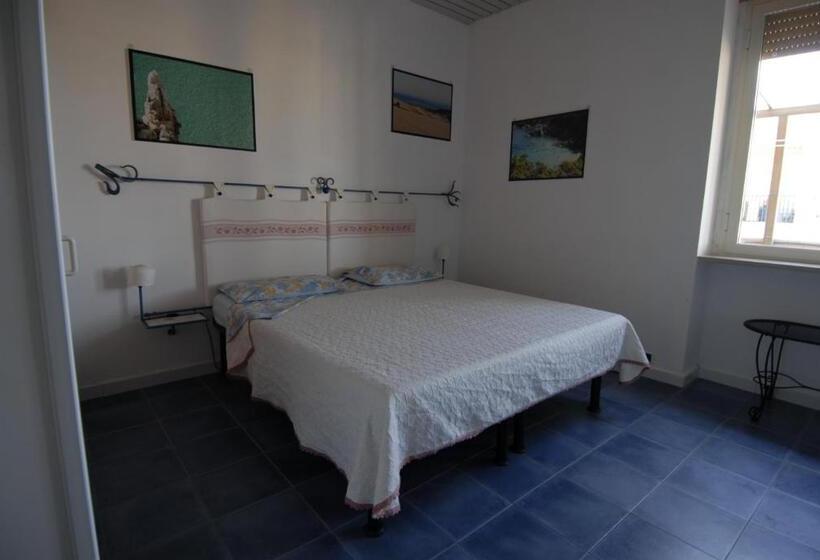 בית מלון כפרי Nughe  E  Oro Guesthouse