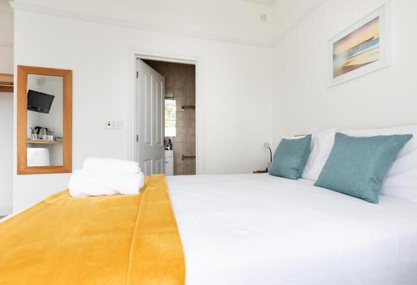 בית מלון כפרי Oasis House