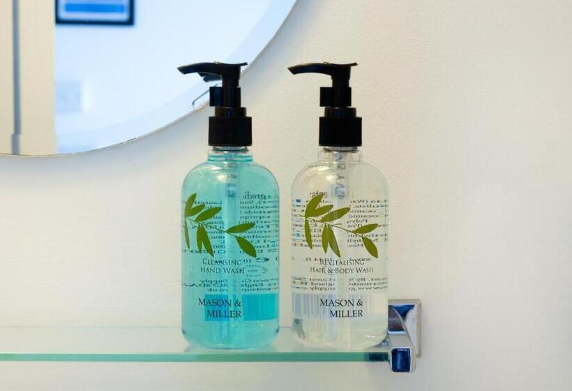 בית מלון כפרי Oasis House