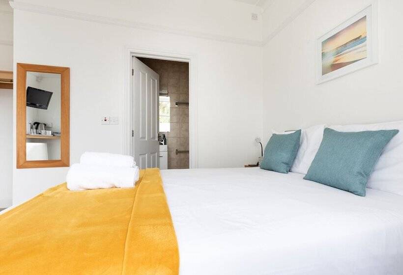 בית מלון כפרי Oasis House