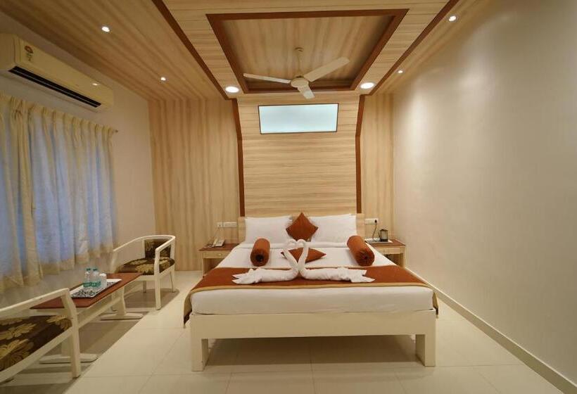 酒店 Palmyra Grand Inn