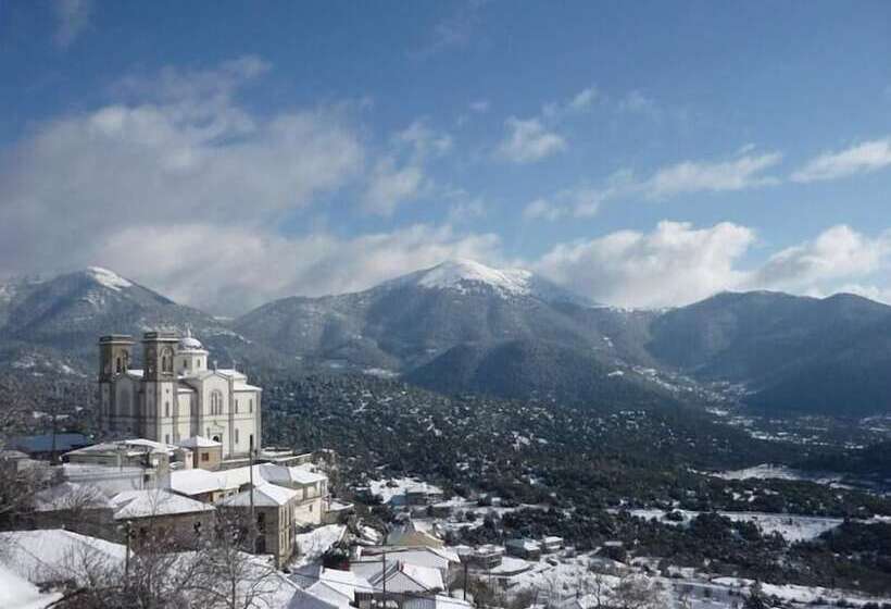 בית מלון כפרי Papanikola